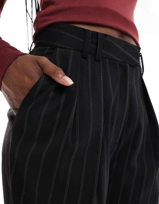 ASOS DESIGN - Elegante gestreepte broek met wijde pijpen in zwart, 3 van 5