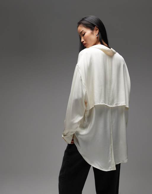 ASOS DESIGN – Elegante Hemdjacke aus Satin-Twill in Ecru, 2 von 4