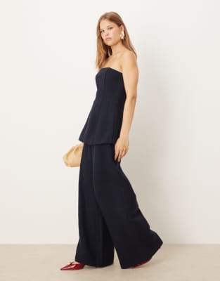 ASOS DESIGN - Elegante Hose aus Bouclé in Navy mit superweitem Bein, Kombiteil-Bunt