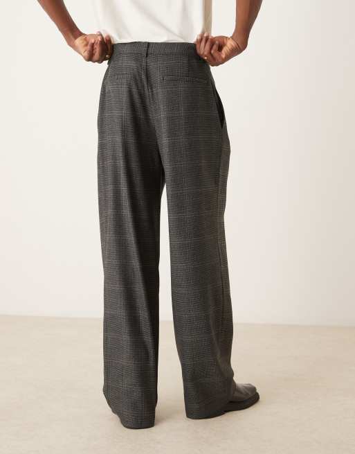 ASOS DESIGN – Elegante Hose in Braun kariert mit weitem Bein und Bundfalten vorn