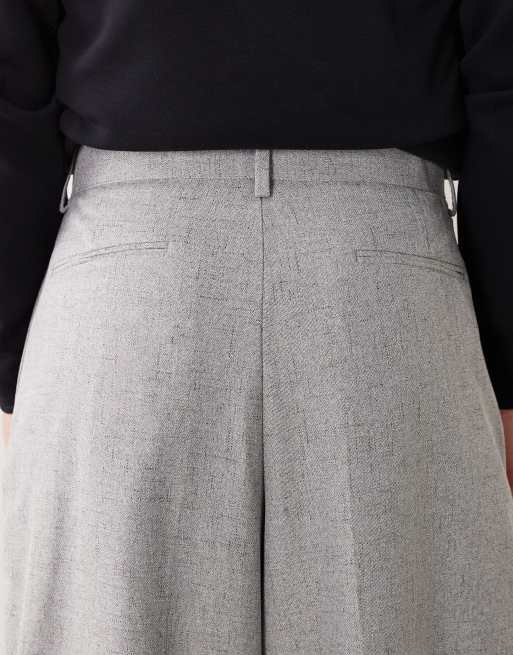 ASOS DESIGN – Elegante Hose in Grau mit sehr schmal zulaufendem Bein und Bügelfalten, 4 von 5