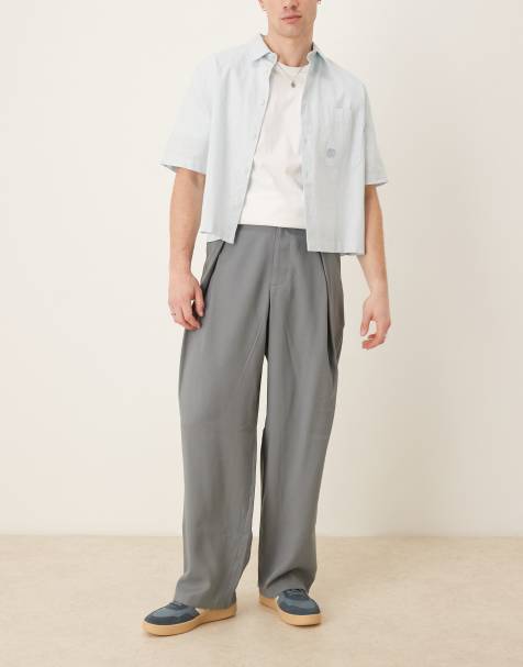 ASOS DESIGN – Elegante Hose in Grau mit weitem Bein und Bundfalten - view 1