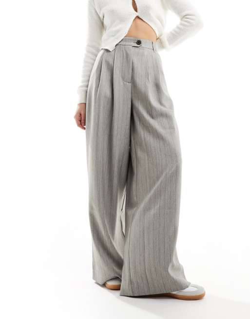 ASOS DESIGN – Elegante Hose in Grau mit weitem Bein und strukturierten Streifen