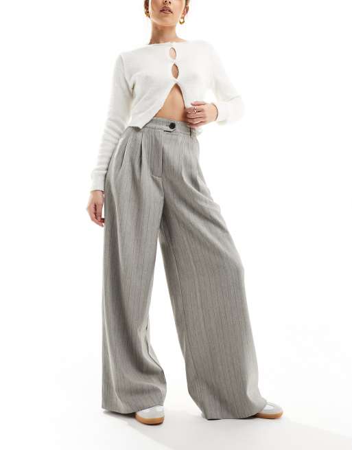 ASOS DESIGN – Elegante Hose in Grau mit weitem Bein und strukturierten Streifen, 5 von 5