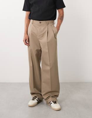 Elegante Hose in Khaki mit weitem Bein und doppelten Bundfalten-Grün Grün 46 Short
