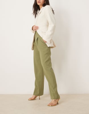 ASOS DESIGN - Elegante Hose in Khaki mit weitem Schnitt und goldfarbenem Knopfdetail-Neutral