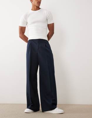 Elegante Hose in Marineblau mit weitem Bein und Bundfalten-Navy Navy 50 Short