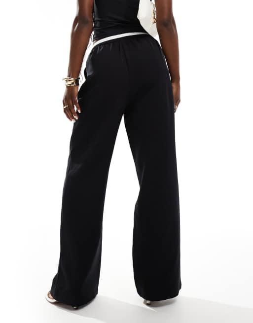 ASOS DESIGN – Elegante Hose in Schwarz mit weitem Bein, Kontrastbund und Streifen, 4 von 5