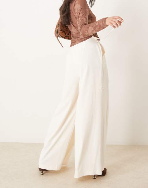 ASOS DESIGN – Elegante Hose in Wollweiß mit weitem Bein und Bundfalten, 5 von 5
