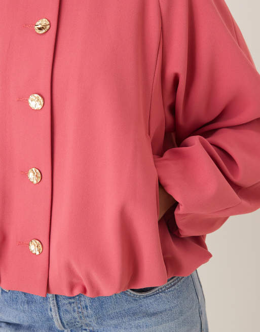 ASOS DESIGN – Elegante Jacke in Beerenrot mit goldfarbenen Knöpfen und Ballonsaum, 2 von 4