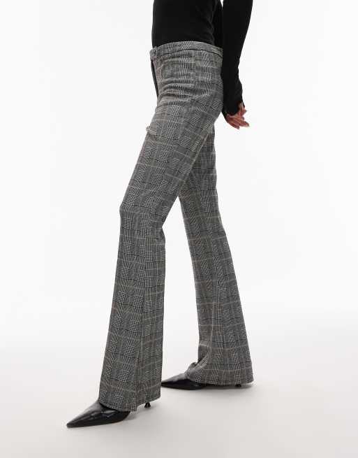 ASOS DESIGN - Elegante jersey flare broek in zwart/wit pied-de-poule, 2 van 5