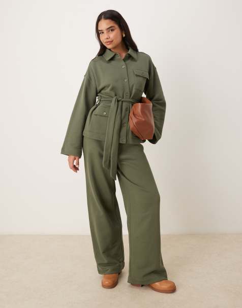 ASOS DESIGN - Elegante joggingbroek met knoopdetail in kaki, deel van co-ord set - view 1