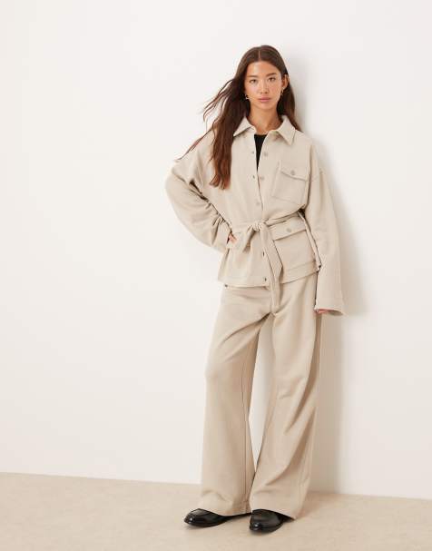 ASOS DESIGN – Elegante Jogginghose in Steinbeige mit Knopfdetail, Kombiteil - view 1