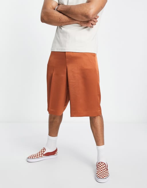ASOS DESIGN - Elegante longline-shorts i brændt orange satin med vide ben, 4 af 4