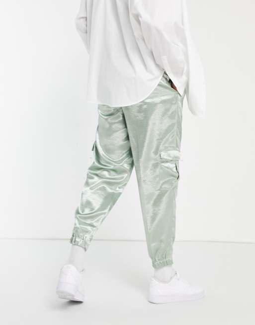 ASOS DESIGN - Elegante, oversized, tapered cargobukser i mintgrøn satin, 2 af 4