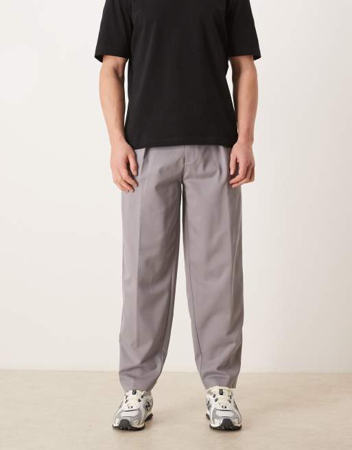 ASOS DESIGN - Elegante oversized toelopende broek in lichtgrijze keperstof, 2 van 5