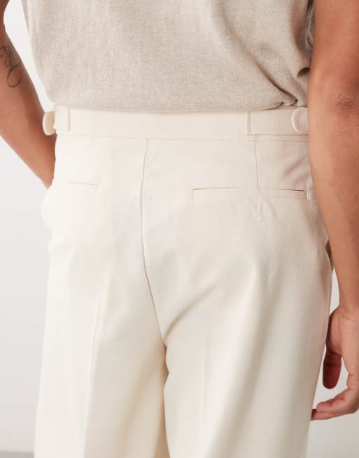 ASOS DESIGN - Elegante oversized toelopende broek met microtextuur en verstelbare zijkanten in ecru, 4 van 5