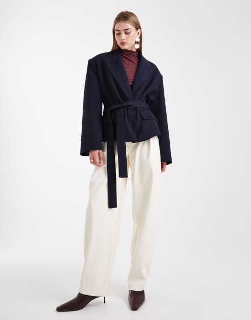 ASOS DESIGN - Elegante rechte blazer met ceintuur in marineblauw, 2 van 4