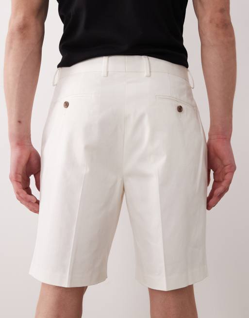 ASOS DESIGN – Elegante Regular-Fit-Chino-Shorts in Weiß mit hohem Baumwollanteil, 4 von 5