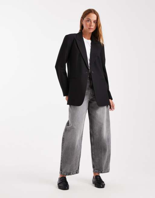 ASOS DESIGN - Elegante ruimvallende blazer met riem in zwart, 2 van 4