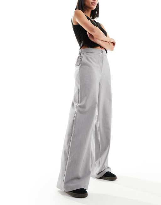 ASOS DESIGN - Elegante ruimvallende broek met rechte pijpen in grijs , 3 van 5
