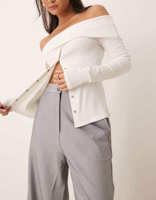 ASOS DESIGN - Elegante ruimvallende broek met rechte pijpen in grijs , 2 van 5