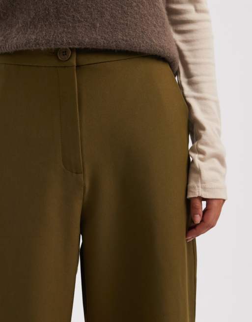 ASOS DESIGN - Elegante ruimvallende broek met rechte pijpen in kaki, 4 van 5