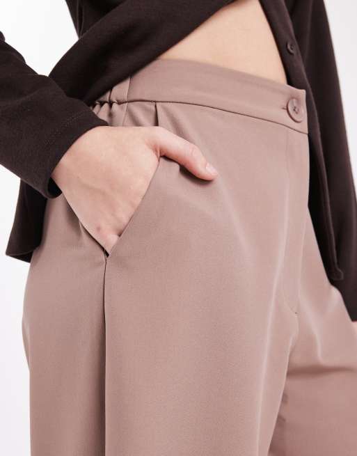 ASOS DESIGN - Elegante ruimvallende broek met rechte pijpen in sesamkleur, 5 van 5