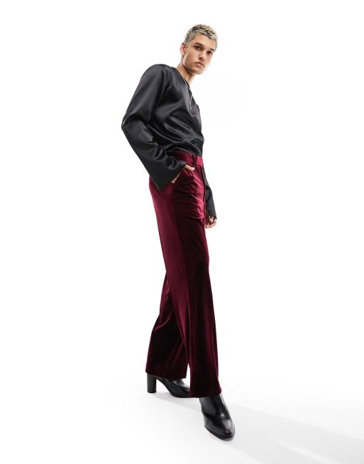 ASOS DESIGN – Elegante Samt-Hose mit weitem Schnitt in Burgunderrot