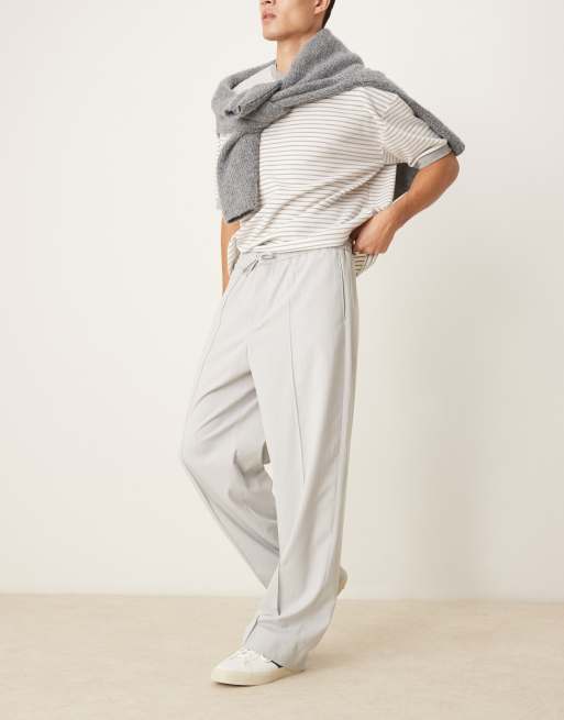 ASOS DESIGN – Elegante Schlupfhose in Hellgrau mit weitem Bein und Nadelstreifen, 2 von 5