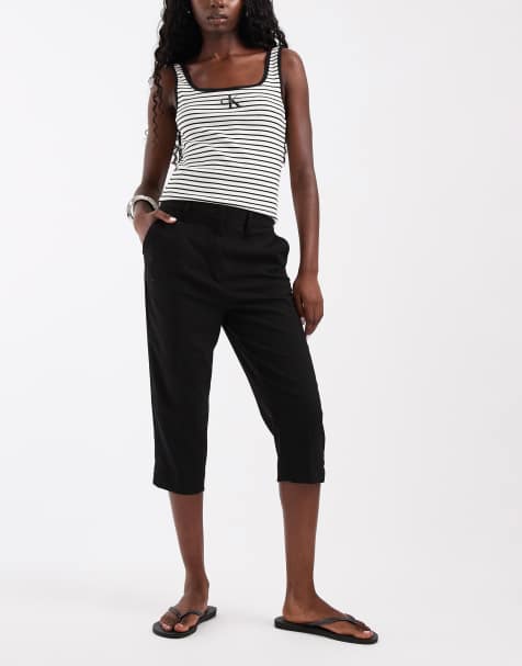 ASOS DESIGN – Elegante, schmal geschnittene Caprihose in Schwarz - view 1