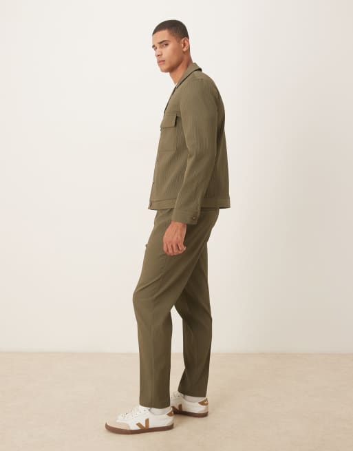 ASOS DESIGN – Elegante, schmal zulaufende Hose in Khaki mit Rippenstruktur und elastischem Bund, Kombiteil, 3 von 5