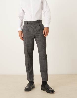 Elegante, schmal zulaufende Hose in schwarz kariert mit Bundfalte Schwarz 50 Long
