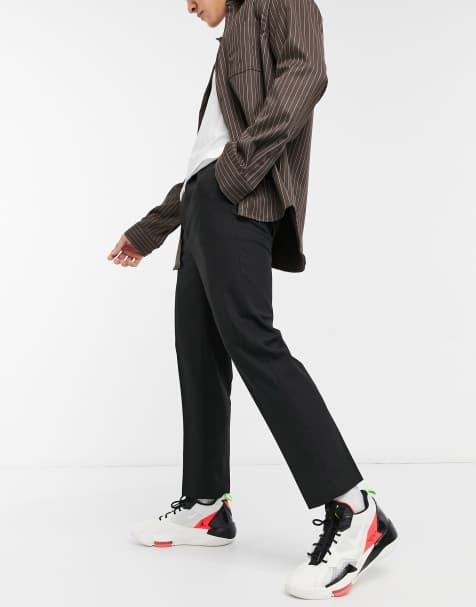 ASOS DESIGN – Elegante, schmal zulaufende Hose in Schwarz mit kurzem Schnitt - view 1