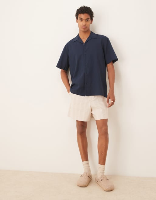 ASOS DESIGN – Elegante Shorts aus Leinenmix in Ecru mit weitem Schnitt