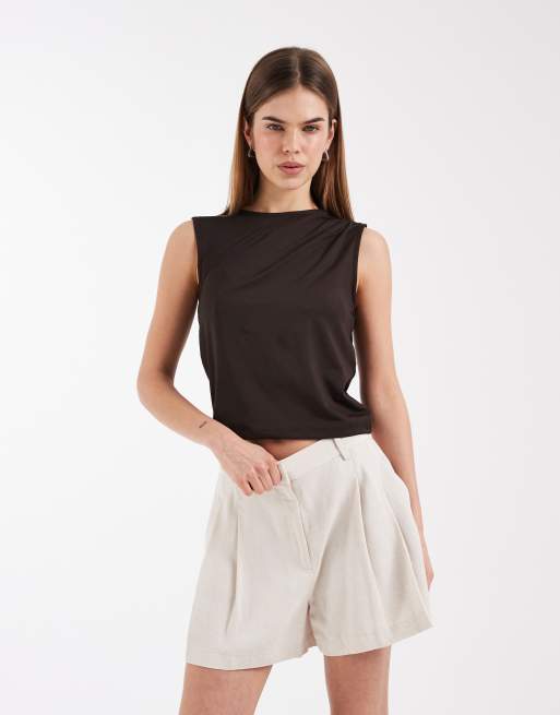 ASOS DESIGN – Elegante Shorts in Beige mit Leinenanteil und A-Linien-Schnitt , 2 von 5