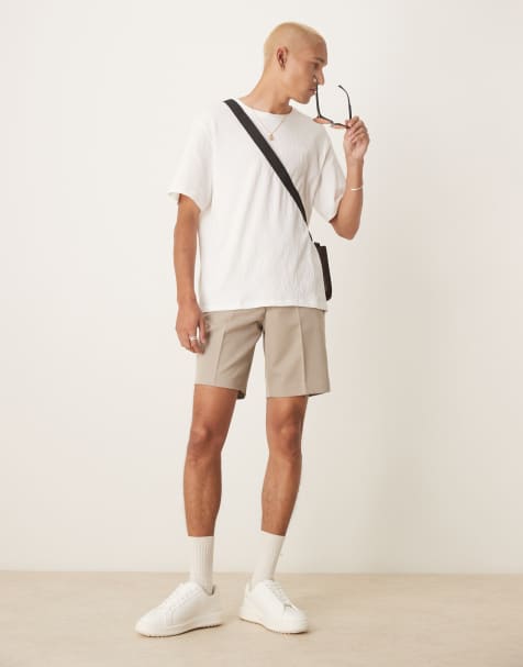 ASOS DESIGN – Elegante Shorts mit geradem Bein in dunklem Steinbeige - view 1