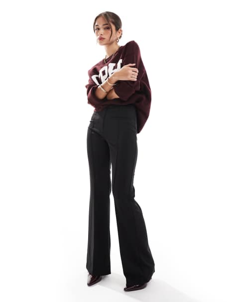 ASOS DESIGN - Elegante skinny flare-broek van gladde stof in zwart - view 1