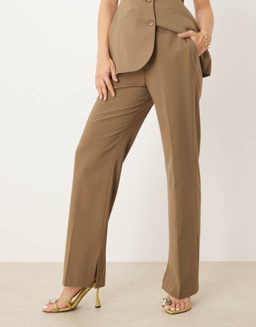 ASOS DESIGN - Elegante smalle rechte broek met split in olijfgroen, deel van co-ord set, 2 van 4