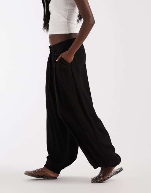 ASOS DESIGN – Elegante weiche Ballonhose in Schwarz, 5 von 5