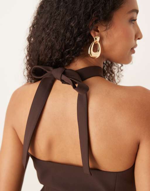 ASOS DESIGN – Elegante Weste in Schokobraun mit überkreuztem Neckholder-Träger, Kombiteil, 4 von 4