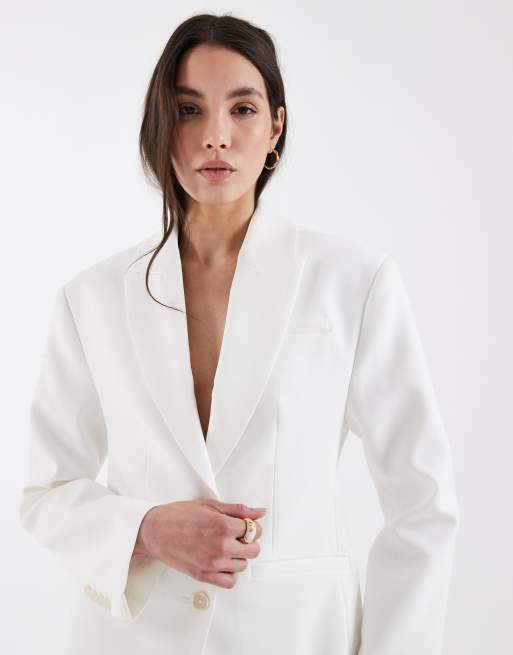 ASOS DESIGN – Eleganter, figurbetonter Longline-Blazer in Weiß, 4 von 4