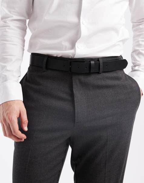 ASOS DESIGN – Eleganter Kunstledergürtel in Schwarz mit mattschwarzer Schnalle - view 1