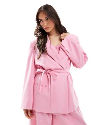 ASOS DESIGN - Eleganter Oversize-Blazer in Rosa mit Bindegürtel, Kombiteil