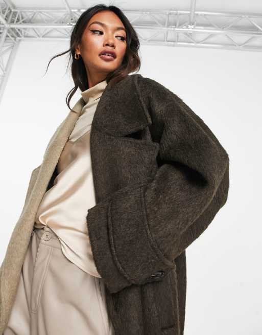 ASOS DESIGN – Eleganter Oversize-Mantel in Stein mit zweigeteiltem Design, 2 von 4