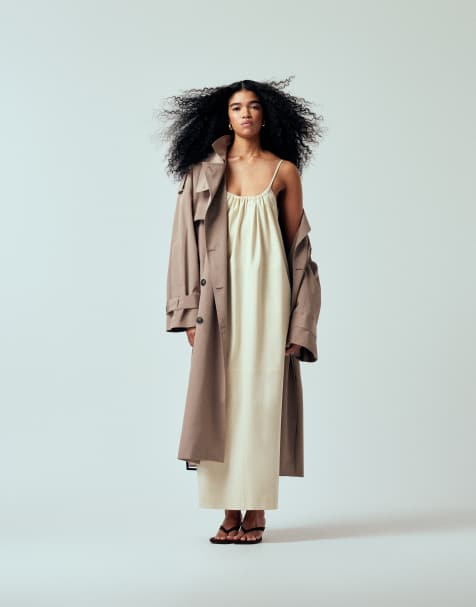 ASOS DESIGN – Elegantes Maxikleid in Ecru mit schmalen Trägern und Kokon-Schnitt - view 1