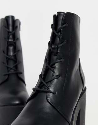matte black lace up boots