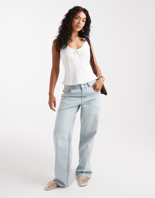 ASOS DESIGN - Elfenbenshvid cami-top med dyb rund hals i satin, 3 af 4