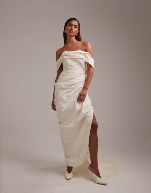 ASOS DESIGN - Elfenbenshvid draperet maxi-brudekjole med bardot-snit og bindebånd bagpå i taft, 2 af 5