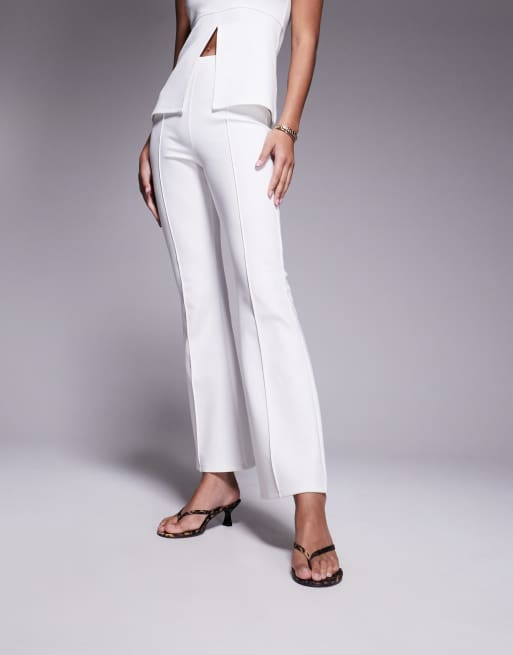 ASOS DESIGN - Elfenbenshvide bukser med svaj i ponte - Del af sæt, 4 af 5